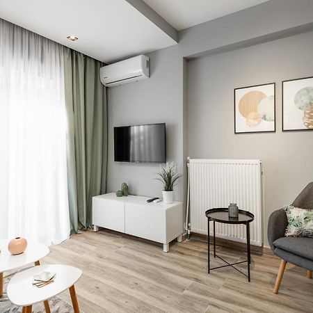 Sts Eight 5.2 Apartment Солун Екстериор снимка