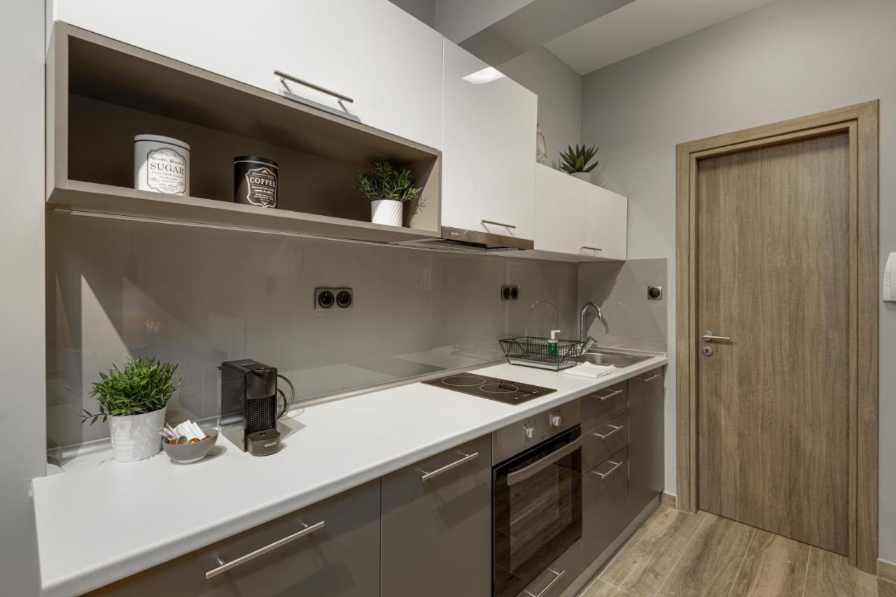 Sts Eight 5.2 Apartment Солун Екстериор снимка